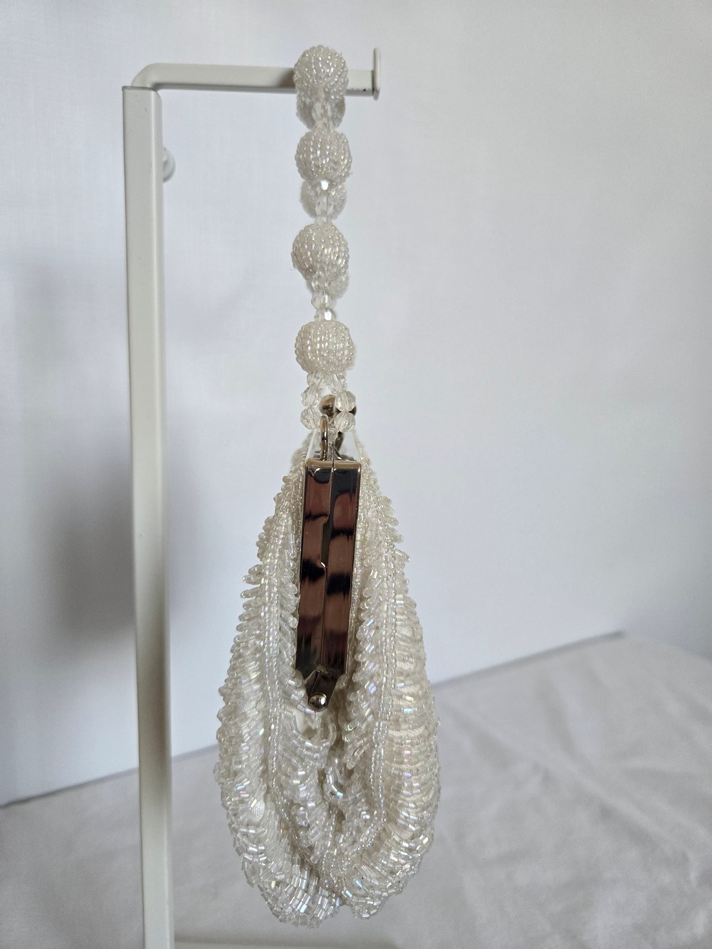 CLUTCH CROSSBODY BAG WHITE BEADED IRIDESCENT BRIDAL WEDDING FORMAL EVENING - Picture 8 of 15